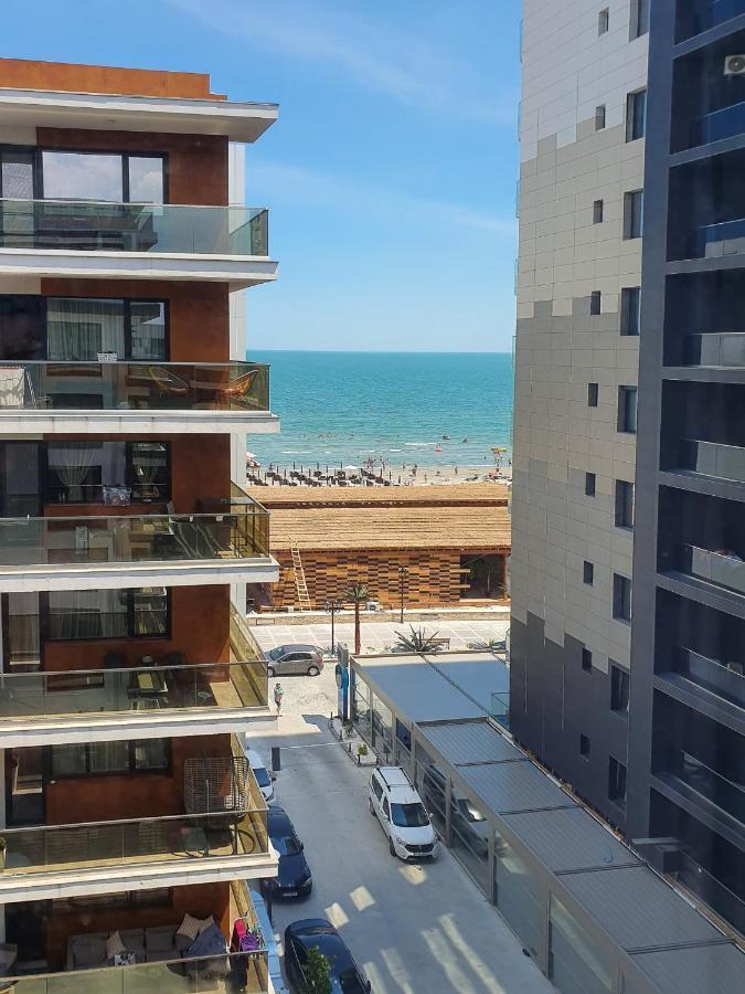 Black Sea Booking - Sky Năvodari Exteriér fotografie